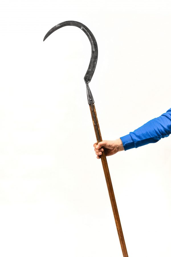 copy of medieval curved scythe for rent